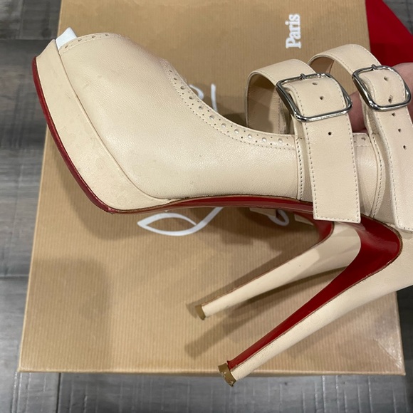 Christian Louboutin Lulu 140 Nappa Nude Peep Toe Double Strap SZ 38.5 - Picture 6 of 11